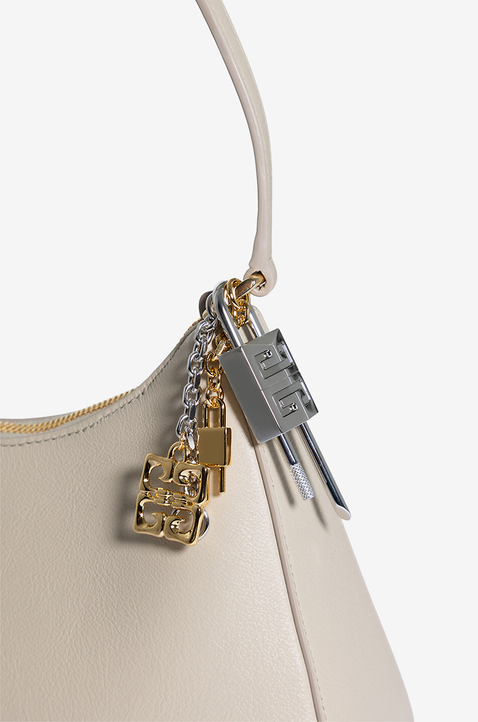 Lucky Lock Small grained leather shoulder bag