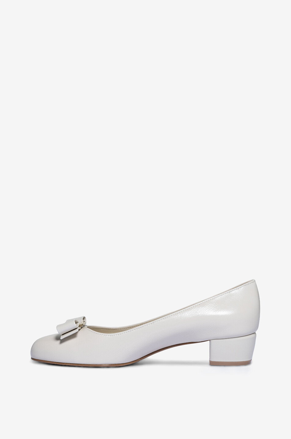 SALVATORE FERRAGAMO Escarpins en cuir effet craquelé Vara 30 Femme BLANC CASSE 3