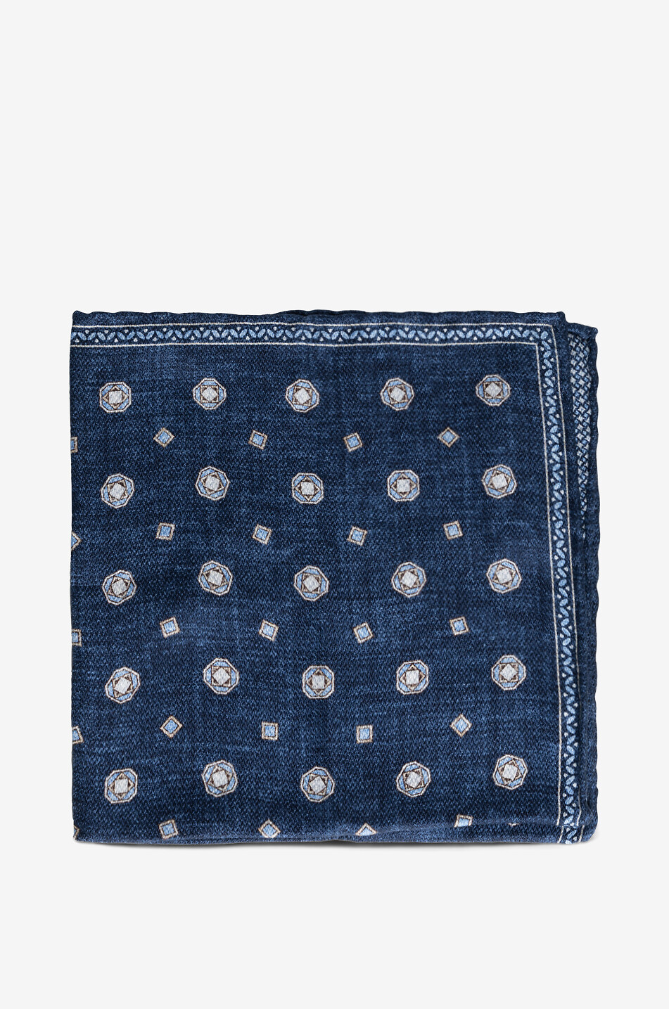 Reversible silk pocket square with geometric patterns