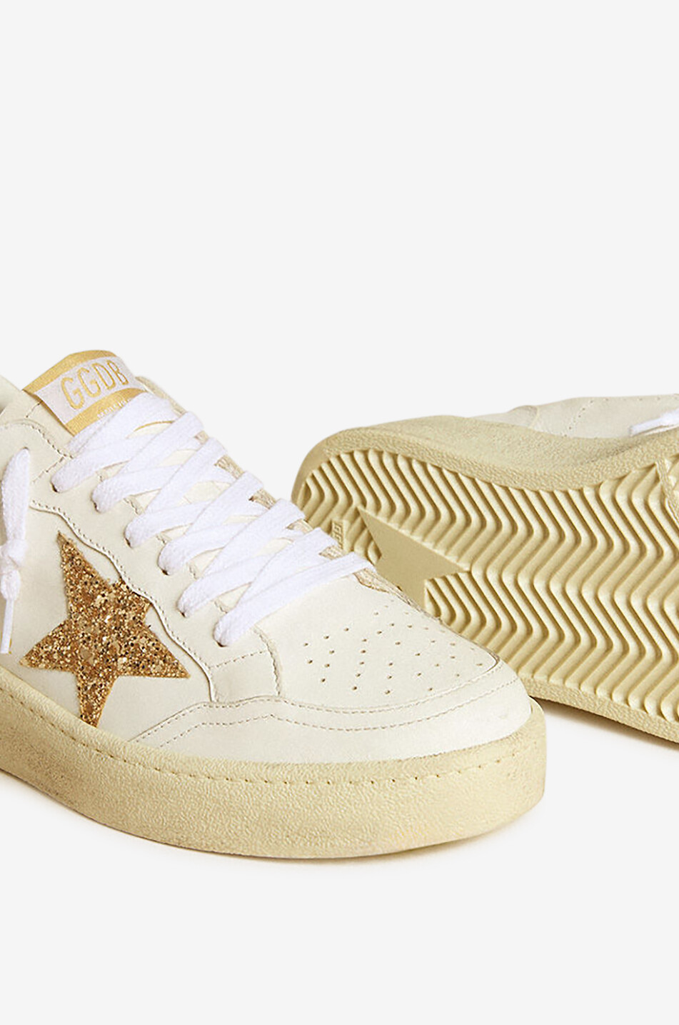 GOLDEN GOOSE Baskets vieillies en cuir à étoile paillettée Ballstar 2 Femme DORE 4