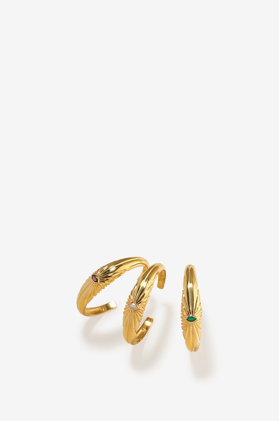 Mum gold-tone bangle with fine stone