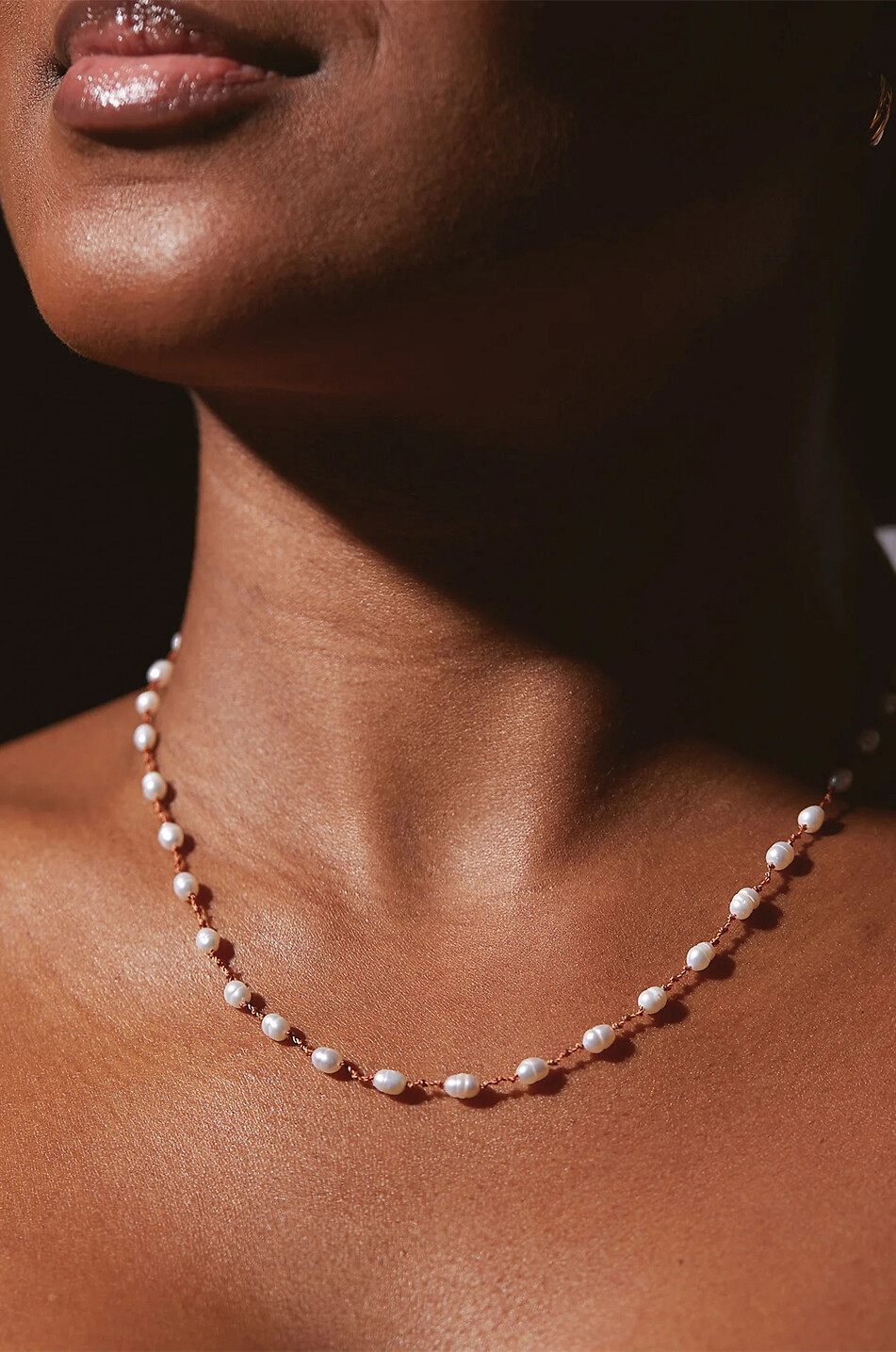 IVARENE Collier sur cordon orné de perles Mini Bird White Femme BLANC 2