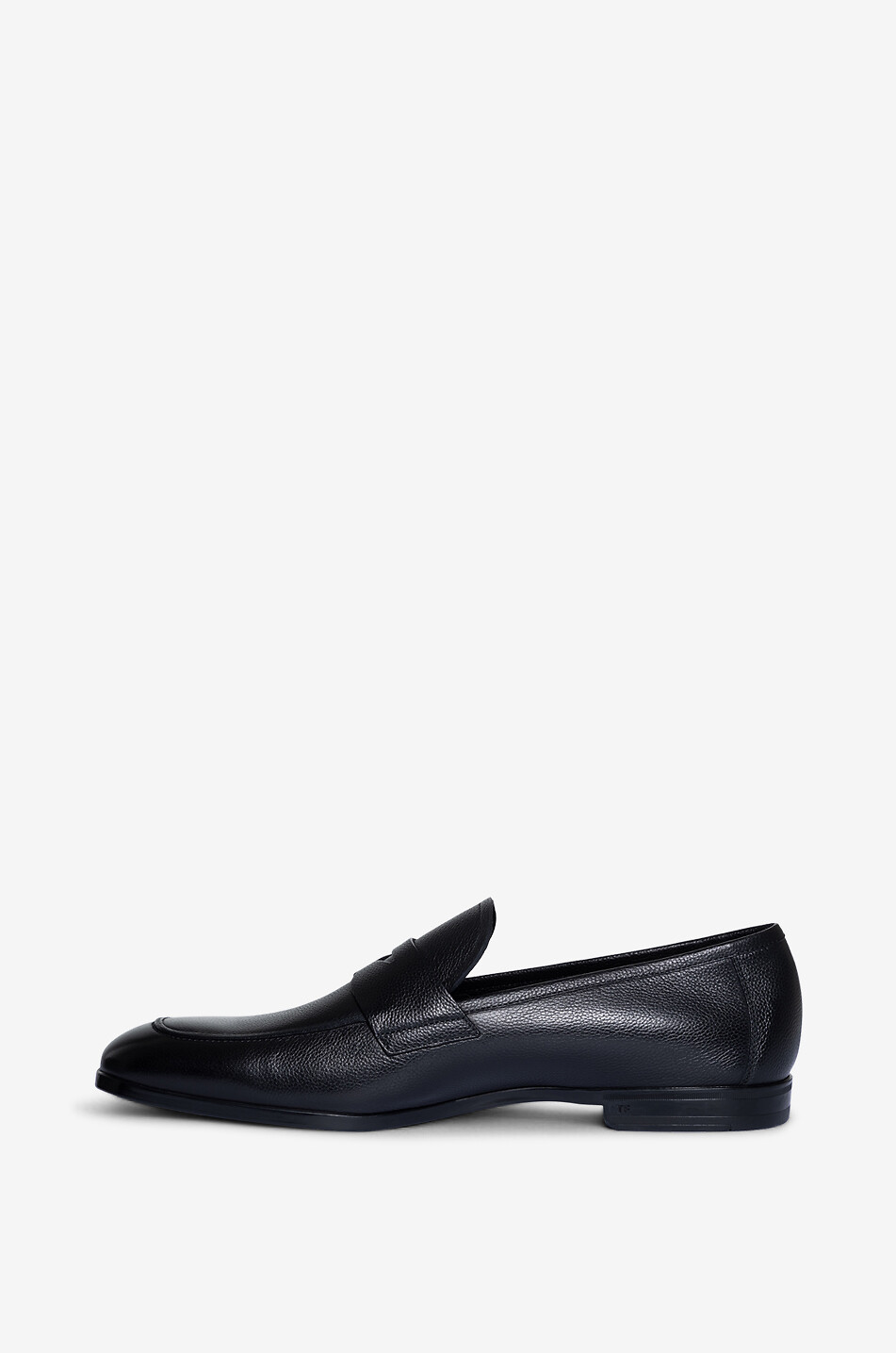 TOM FORD Sean 10 supple grained leather loafers Men BLACK 3