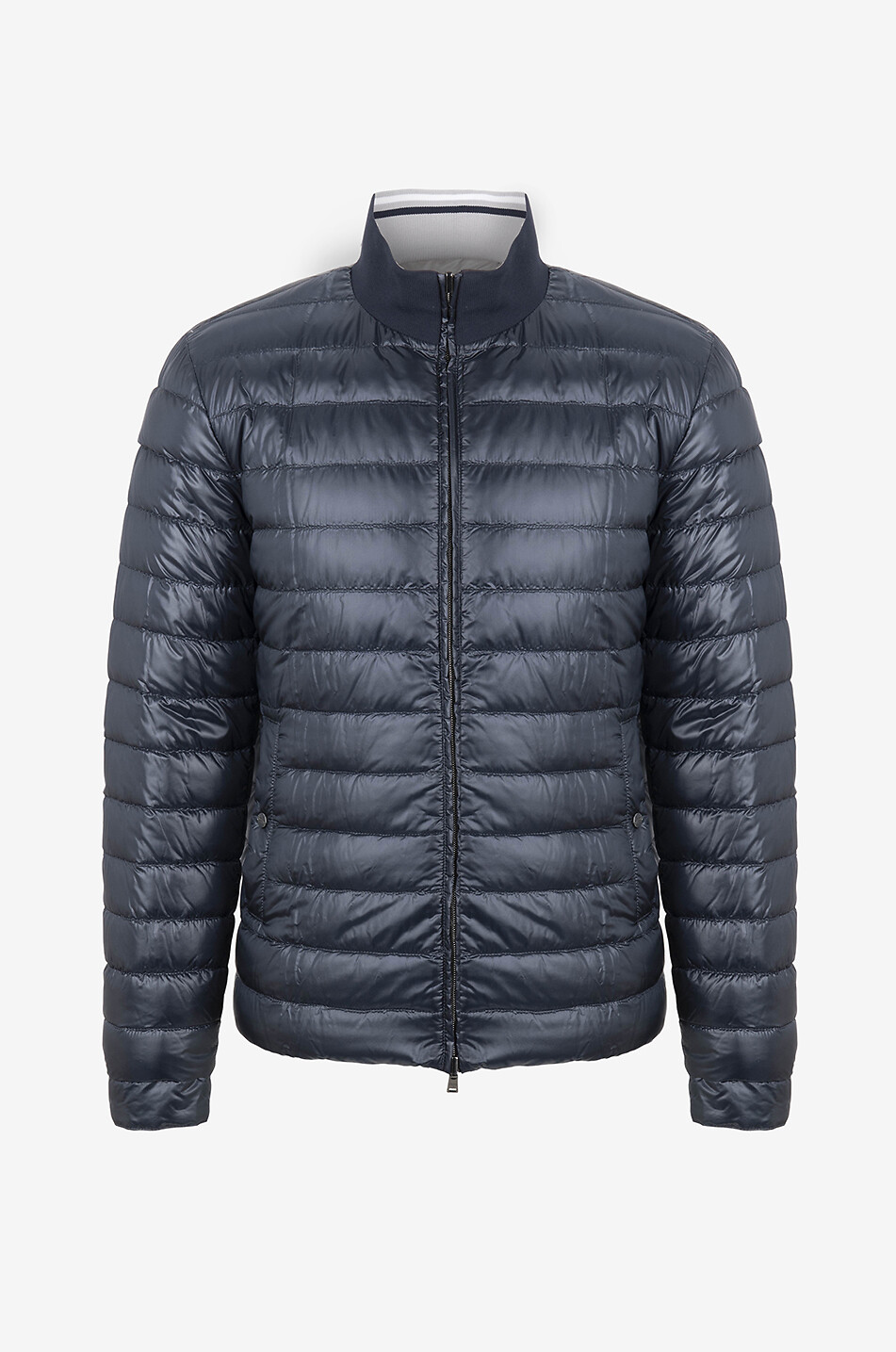 Kurze leichte wendbare Daunenjacke mit Stehkragen