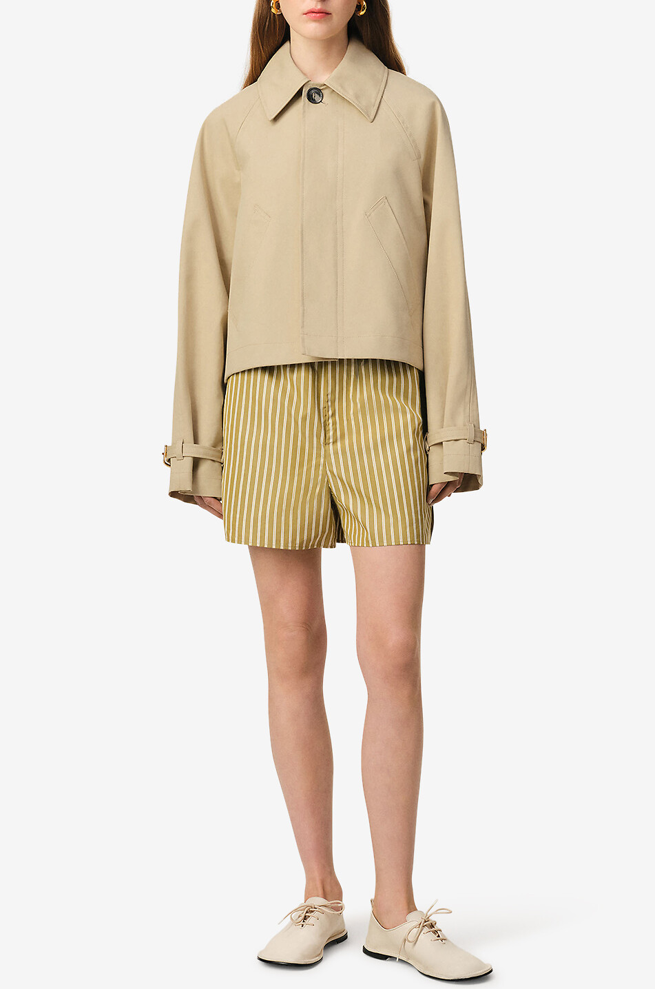 AMI Cropped loose trench coat Women BEIGE 2