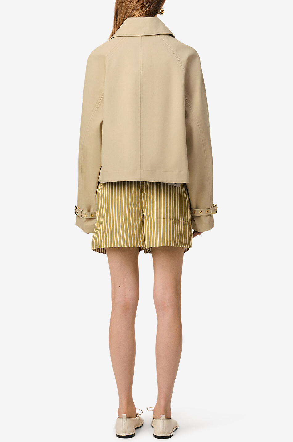 Verkürzter weiter Trenchcoat