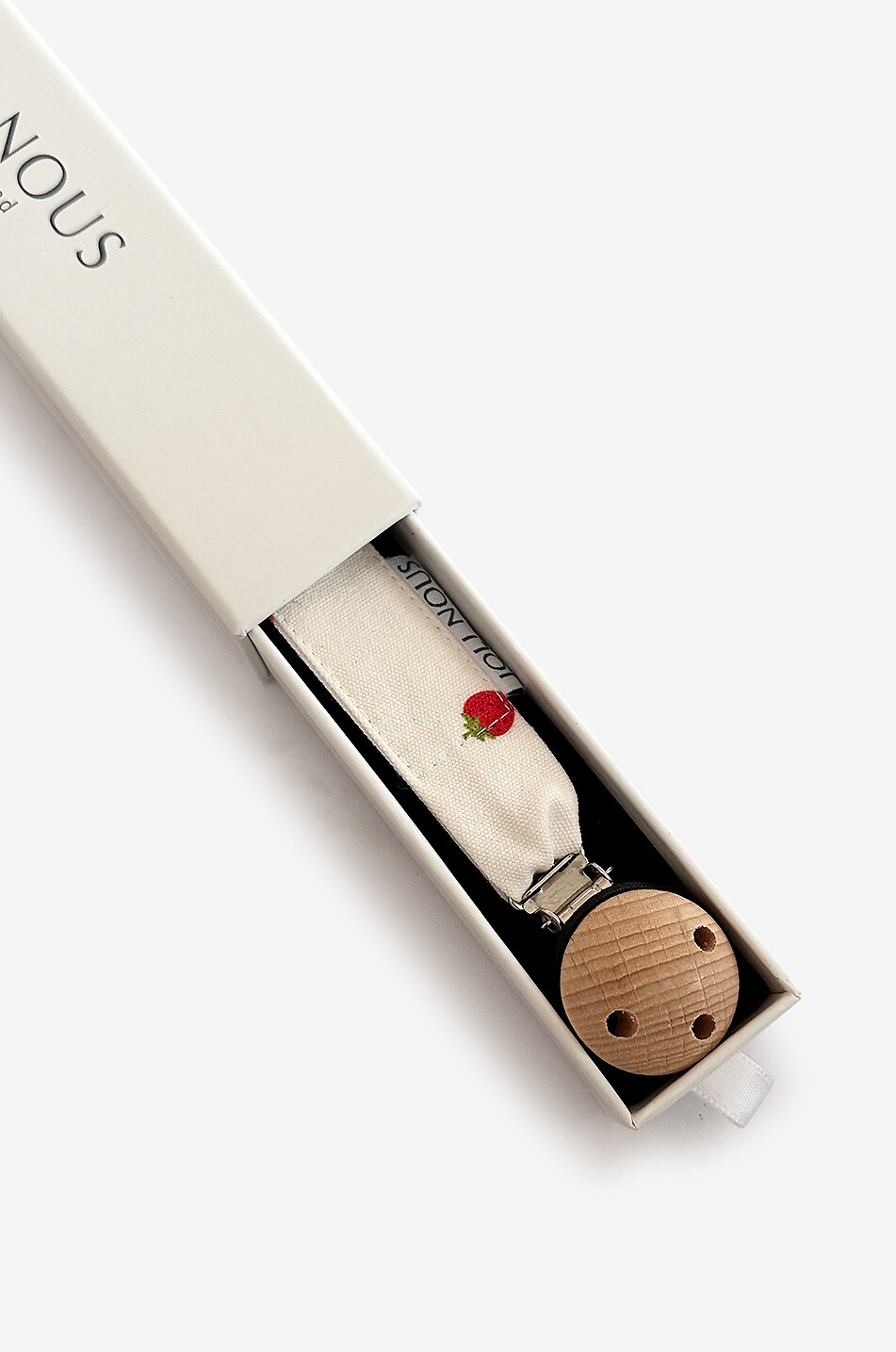 JOLI NOUS Schnullerband für Babys aus Stoff Oeko-Tex Fraise Baby WEISS 3