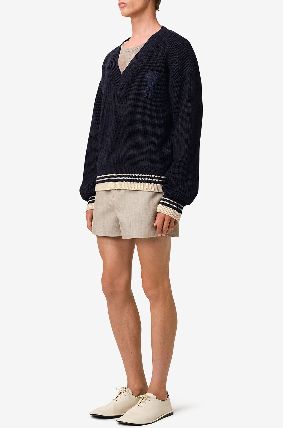 AMI Pull à col en V en laine Ami De Coeur Homme BLEU FONCE 3