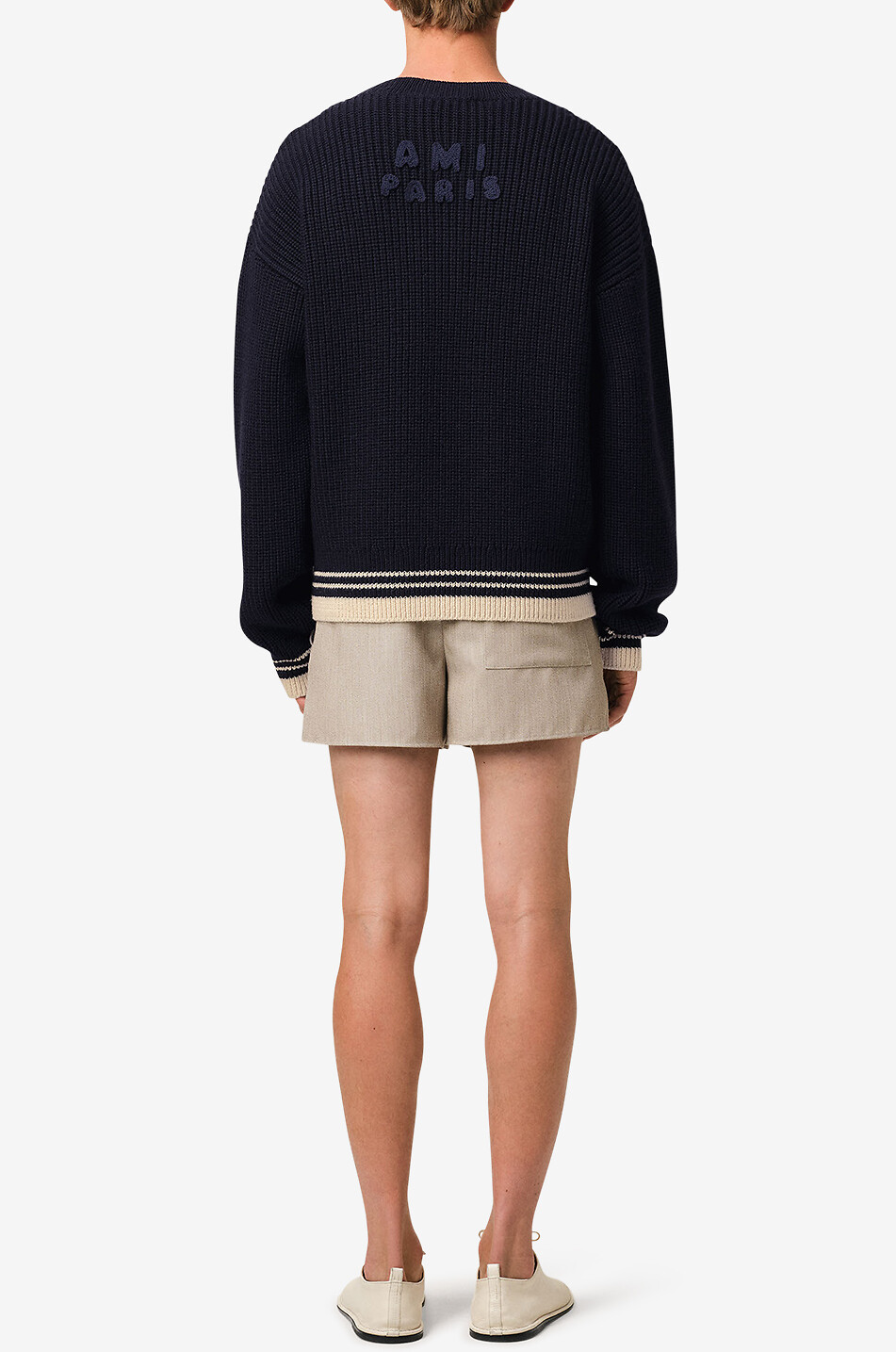 AMI Pull à col en V en laine Ami De Coeur Homme BLEU FONCE 4