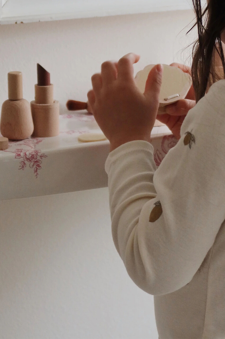 Fruit printed long-sleeved baby body