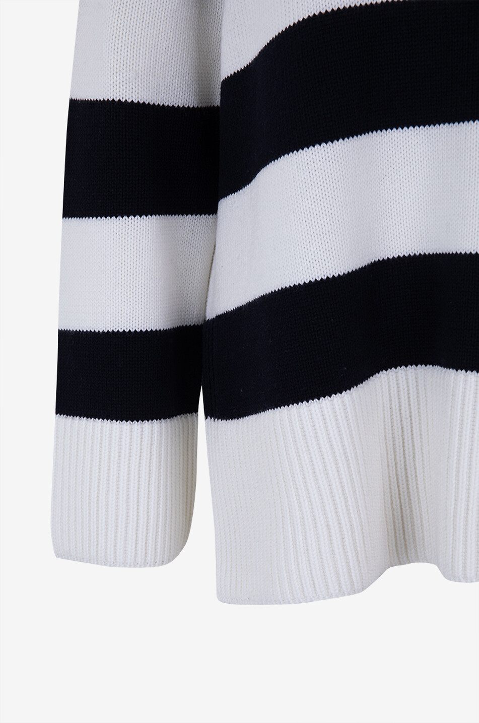 Gestreifter Pullover mit Stehkragen aus Wolle und Baumwolle