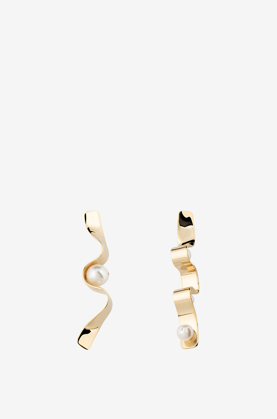 Boucles d'oreilles dorées ornées de perles Meil