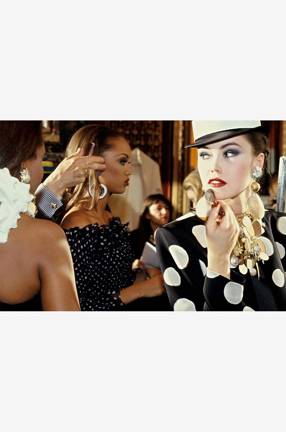 NEW MAGS Livre illustré Yves Saint Laurent Inside Out Maison BLEU 6