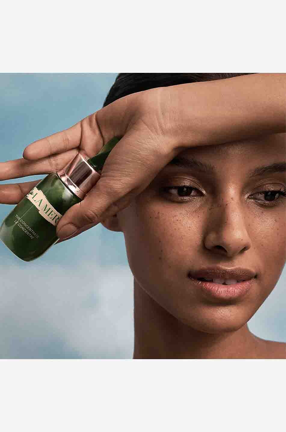 LA MER The Concentrate protective serum Unisex Colourless 4