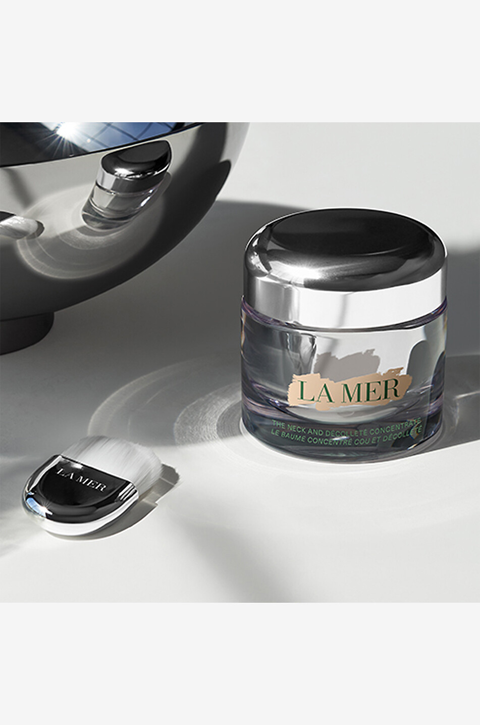 LA MER The Neck and Décolleté Concentrate - 50 ml Unisex Colourless 4