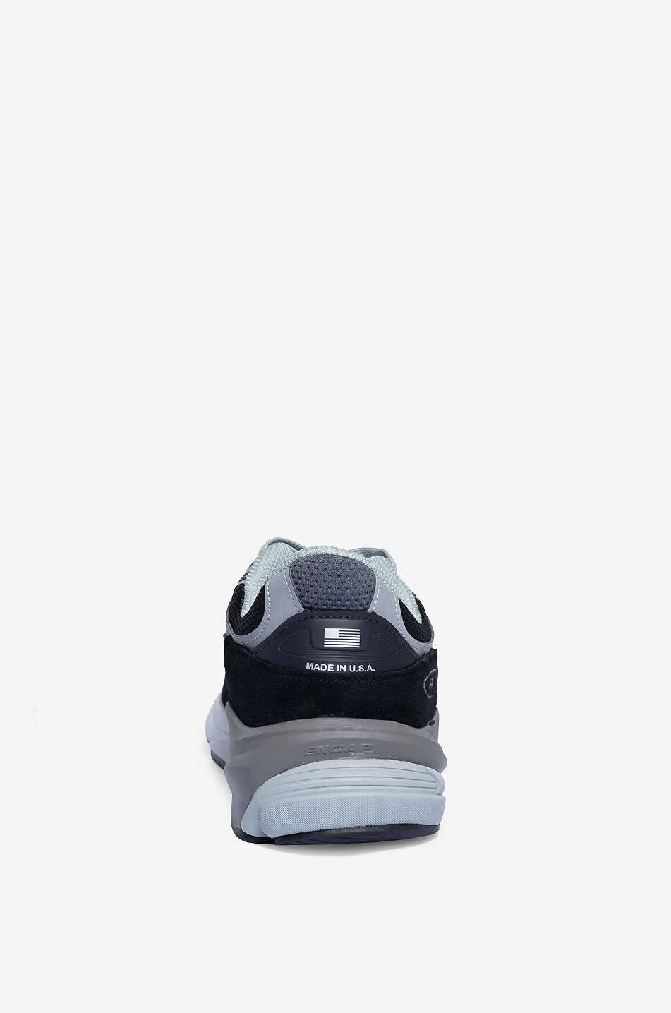 NEW BALANCE Niedrige Sneakers aus Wildleder 990v6 Herren SCHWARZ 4