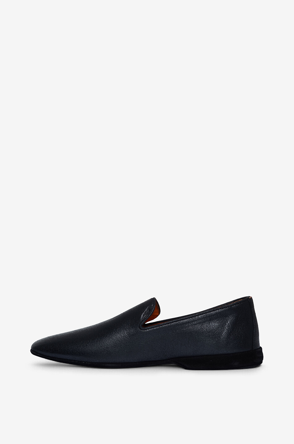 Shiny smooth leather loafers