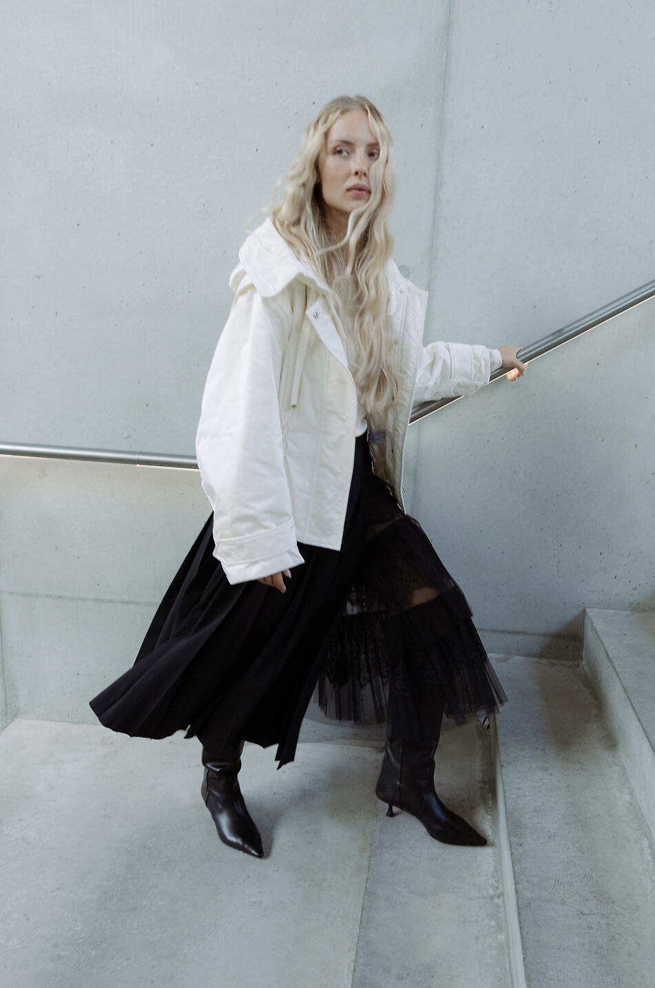 Tulle and lace embellished pleated cady midi skirt