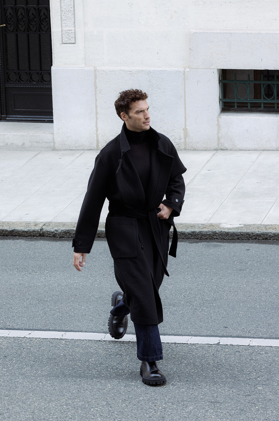 BONGÉNIE Feiner Rollkragenpullover aus Wolle und Seide Herren SCHWARZ 3