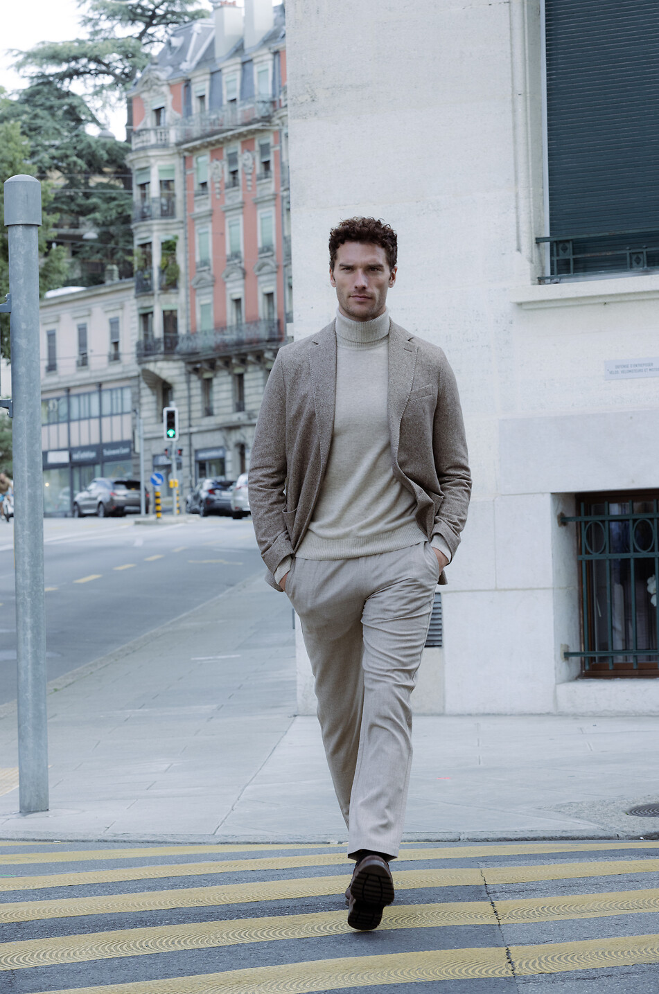 Cashmere turtleneck jumper