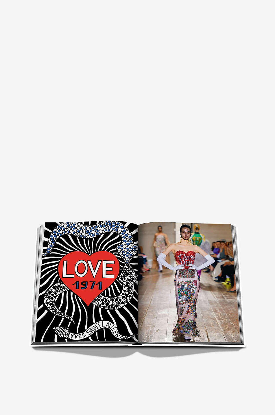ASSOULINE Beau livre The Icons Collection Heart & Love Maison ROUGE 4