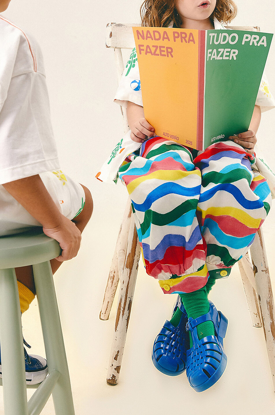 Jungen-Kurzarm-T-Shirt mit Print Dia De Verao