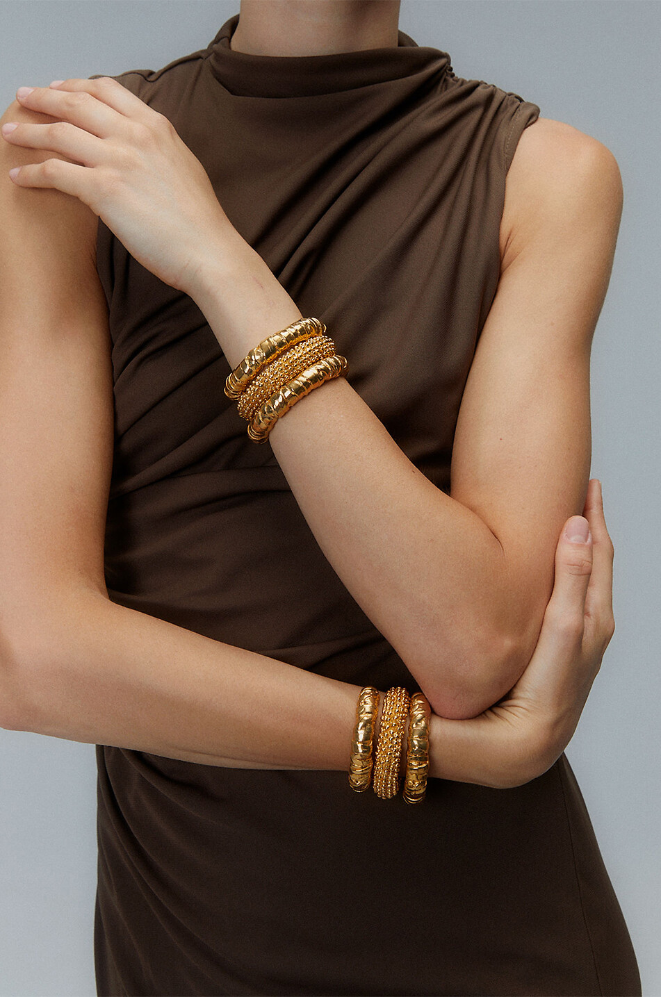 PAOLA SIGHINOLFI Cassandre gold-tone bangle Women GOLDEN 4