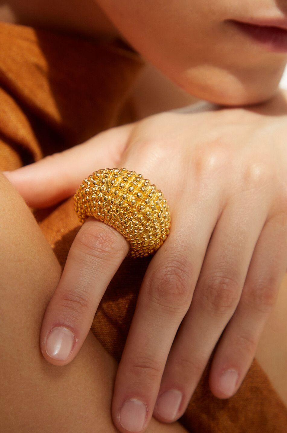 PAOLA SIGHINOLFI Epic textured gold-tone ring Women GOLDEN 4