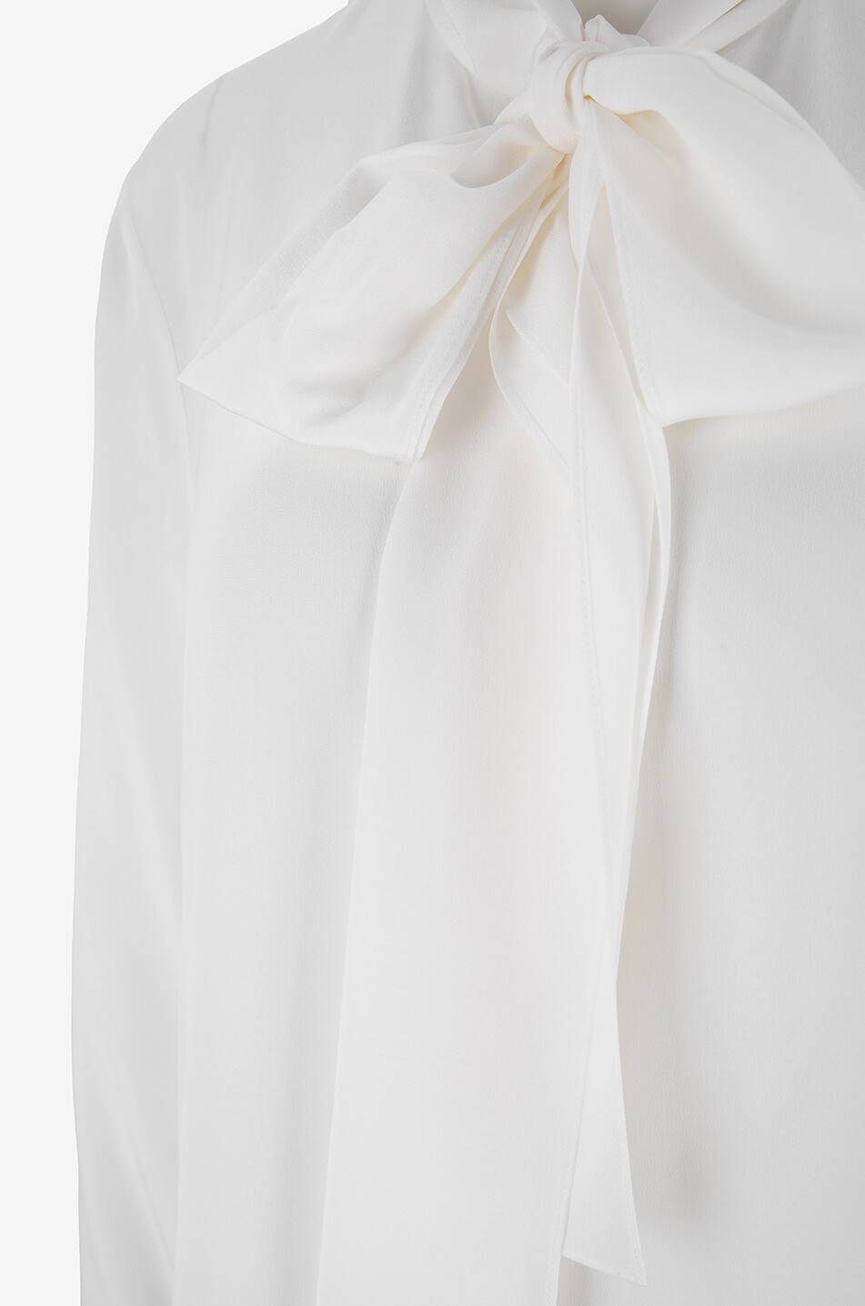 Ros silk blouse with necktie