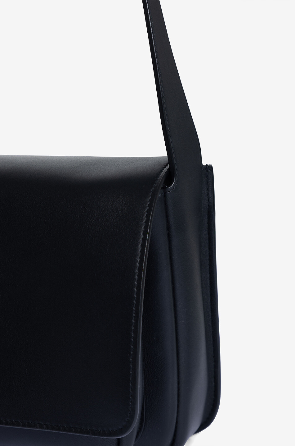 Schultertasche aus weichem Leder Niki Besace