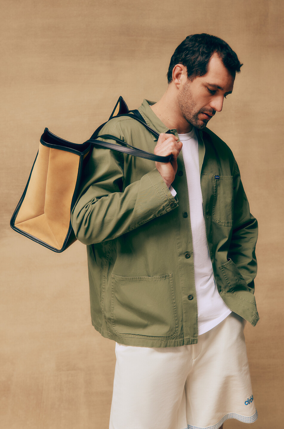 ALEXANDER McQUEEN Sac cabas en daim et cuir McQUEEN Pendant Homme CAMEL 3