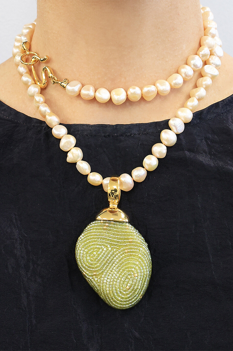 SUSANA VEGA Anhänger aus Glasperlen Cor Damen HELLGRÜN 2