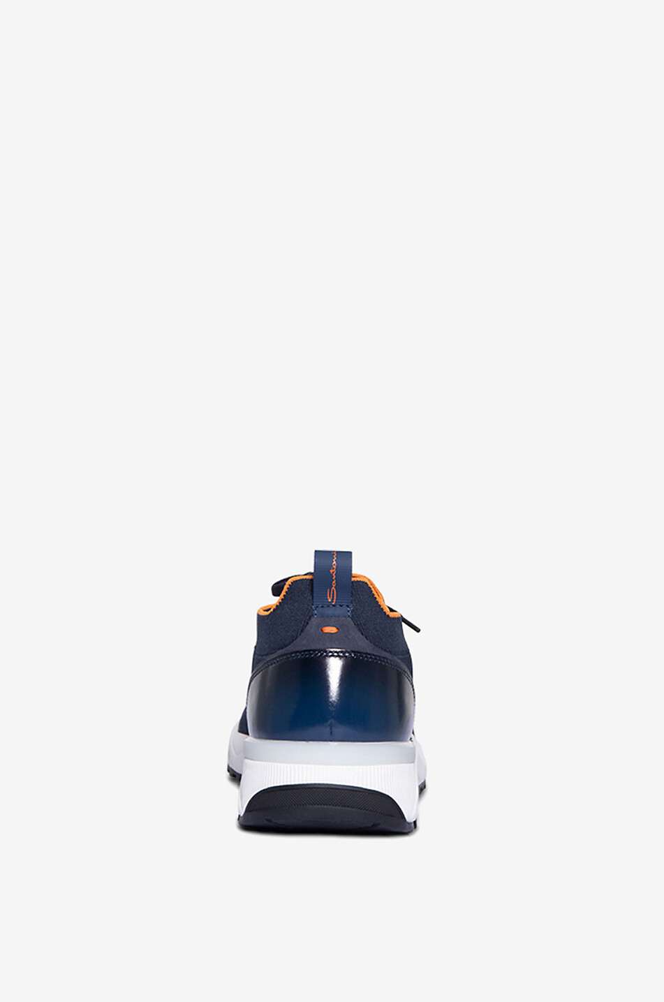 Low-top sneakers