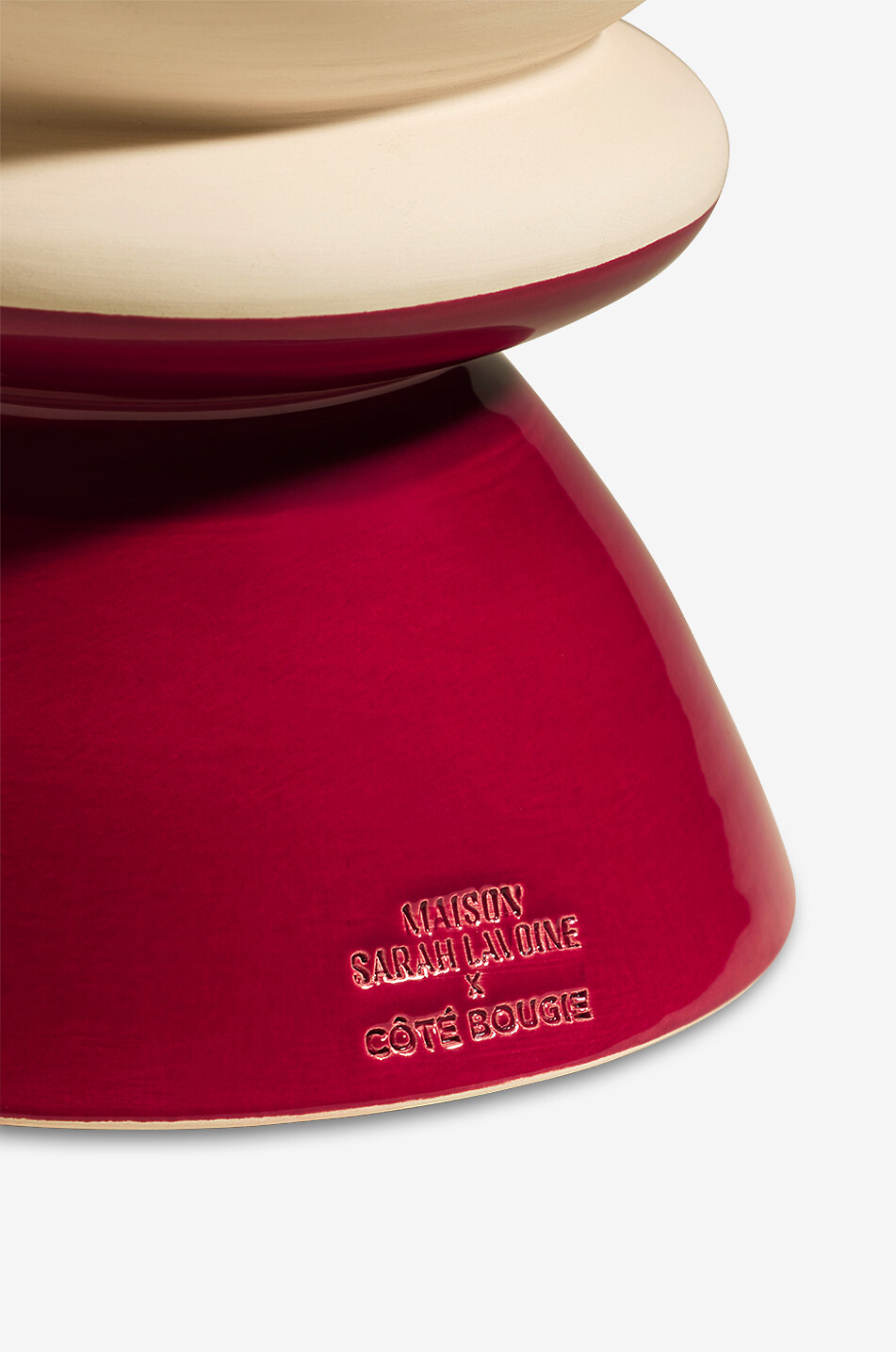 MAISON SARAH LAVOINE Bougie parfumée en céramique Tamtam L Maison ROUGE 4