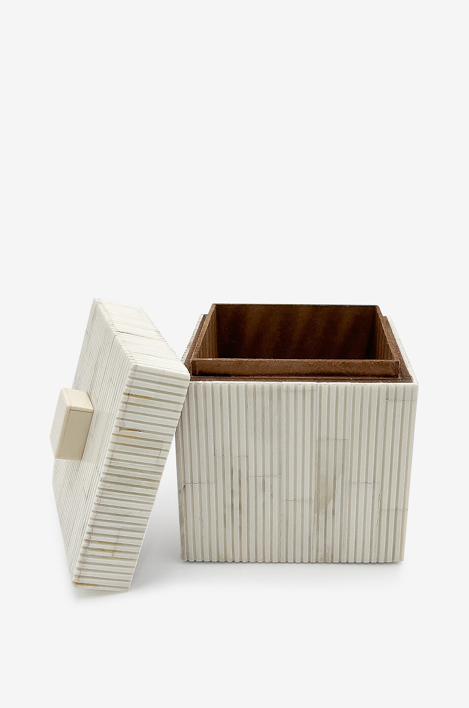 JF. THE REBORN HOME Square box Home WHITE 2