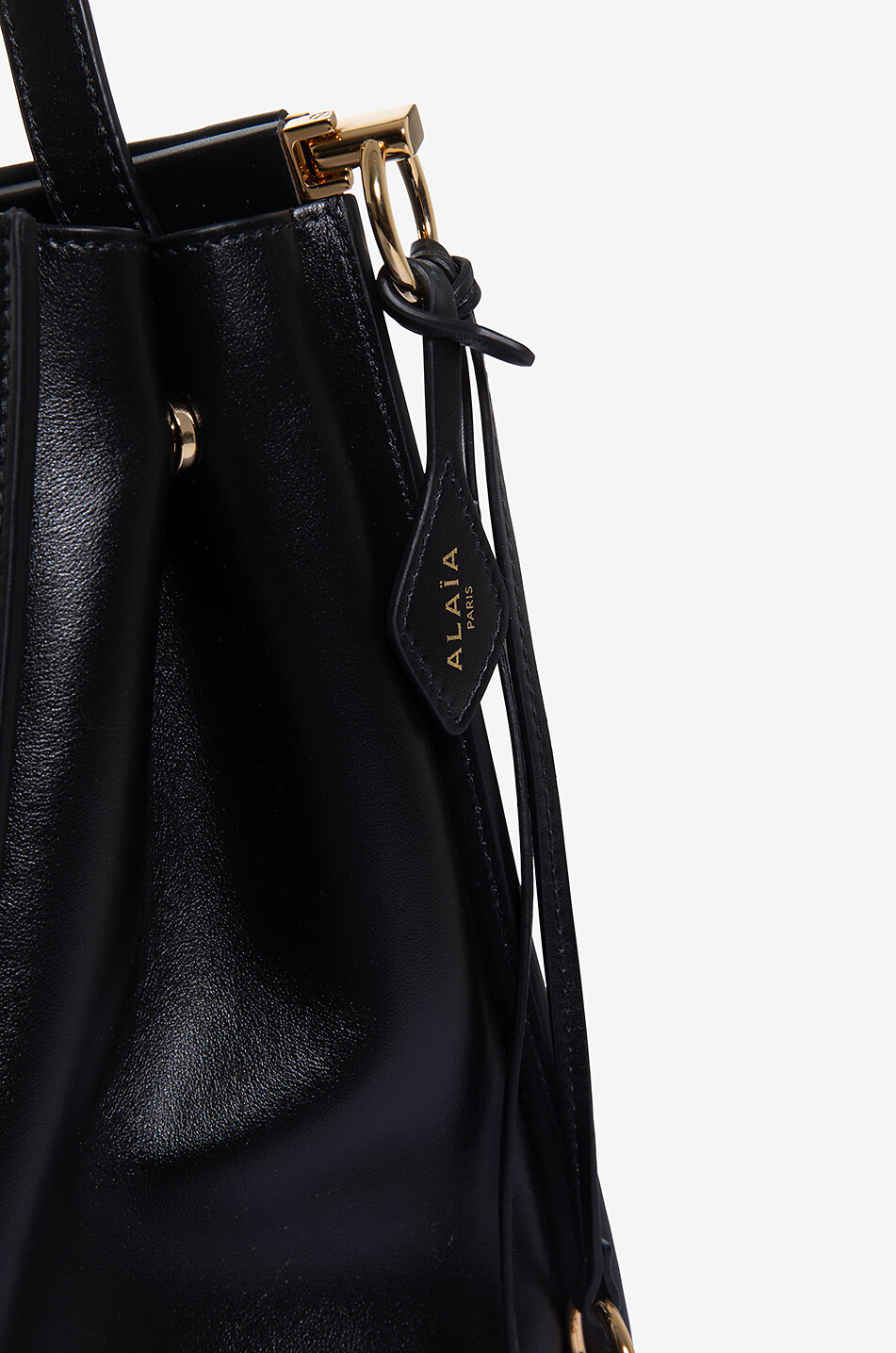 ALAÏA Le Click Medium smooth leather shoulder bag Women BLACK 5