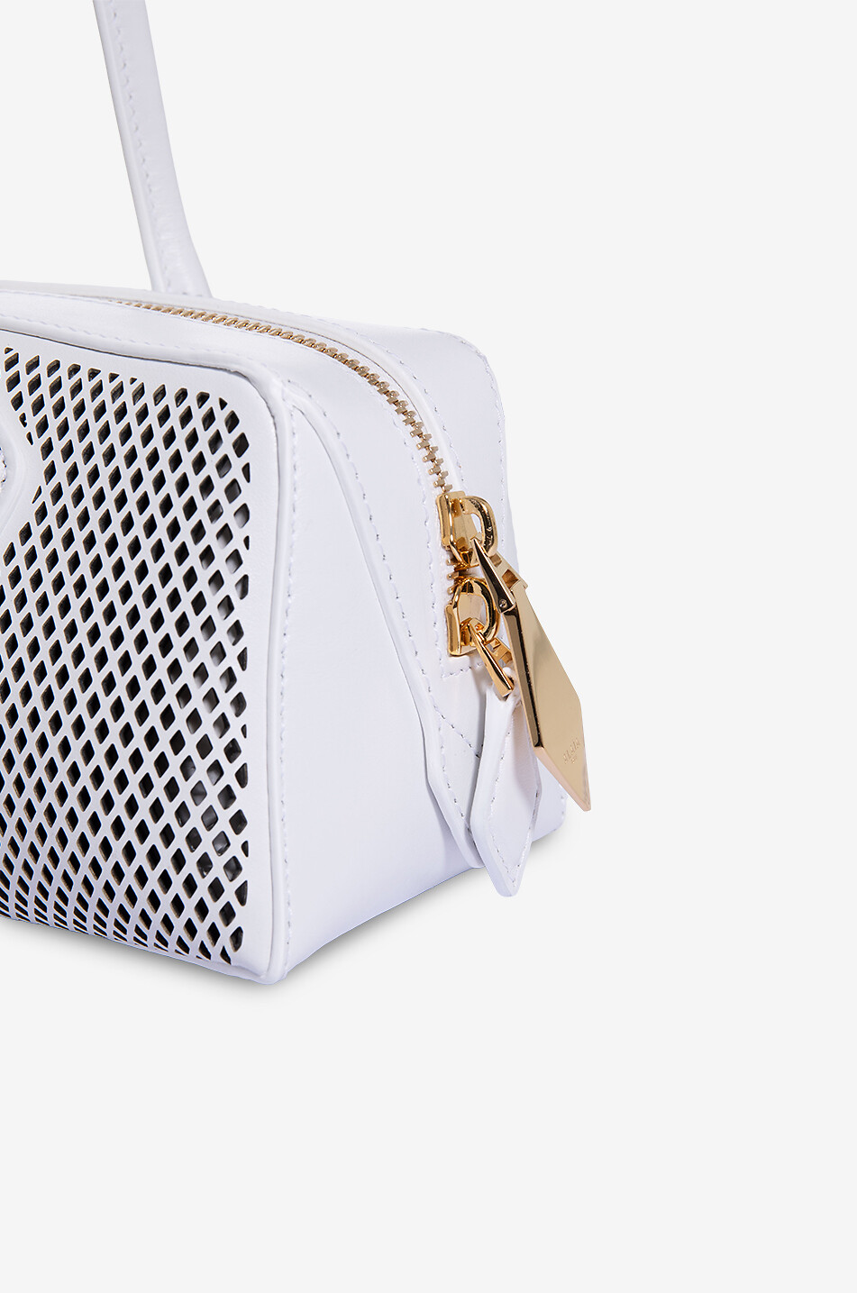 ALAÏA Fishnet Teckel Medium perforated leather shoulder bag Women WHITE 5