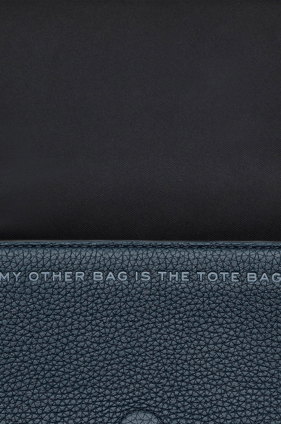 Umhängetasche aus Leder The Leather Mini