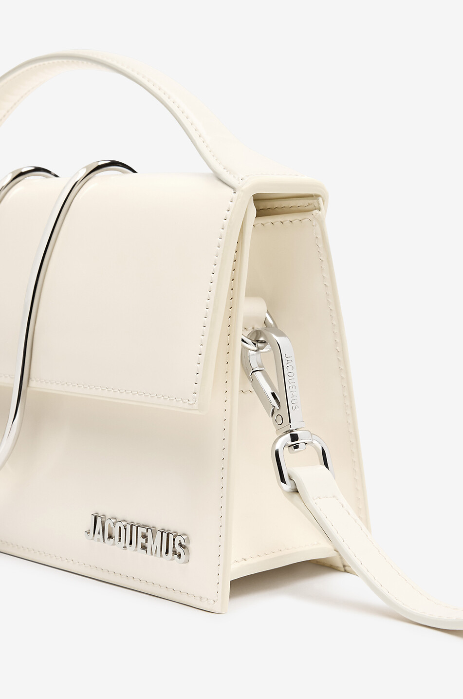 Sac à main en cuir lisse à languette métallique Le grand Bambino