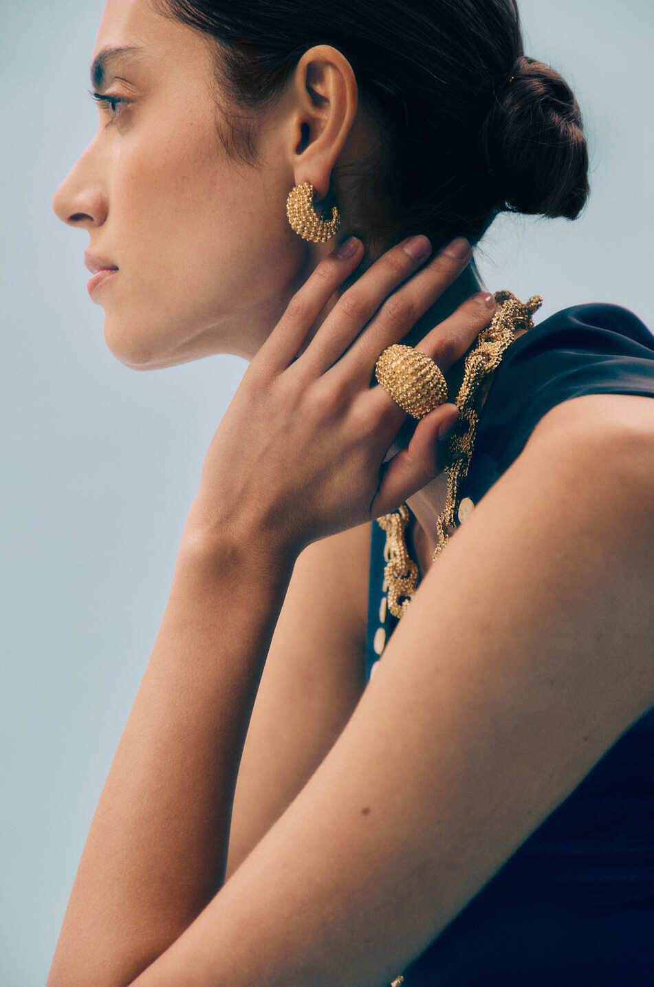 PAOLA SIGHINOLFI Epic textured gold-tone ring Women GOLDEN 7