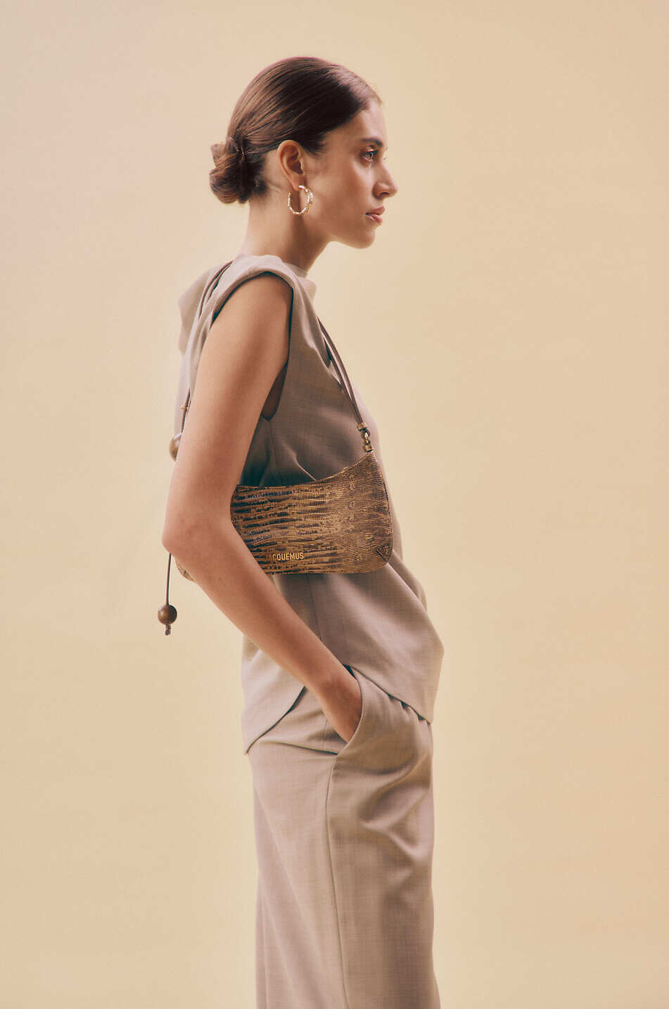 JACQUEMUS Le Bisou Perle lizard effect leather shoulder bag Women BEIGE 5