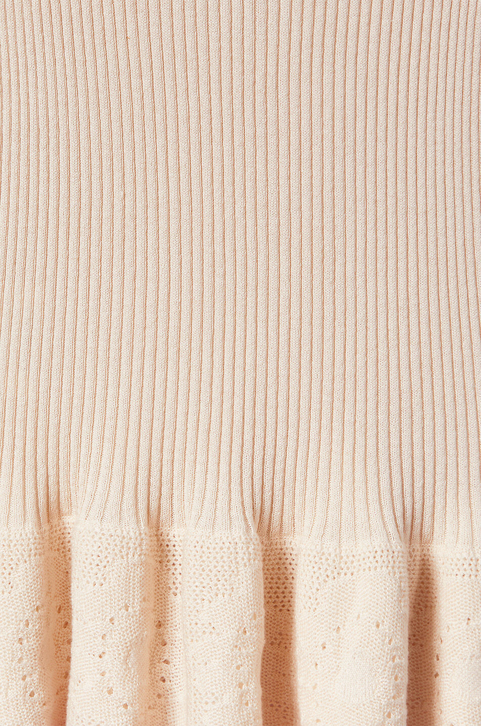 Top à manches courtes en soie mélangée Peplum