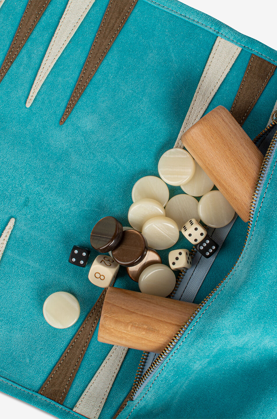 MANOPOULOS Backgammon-Spiele für unterwegs aus Leder Haus HELLBLAU 5