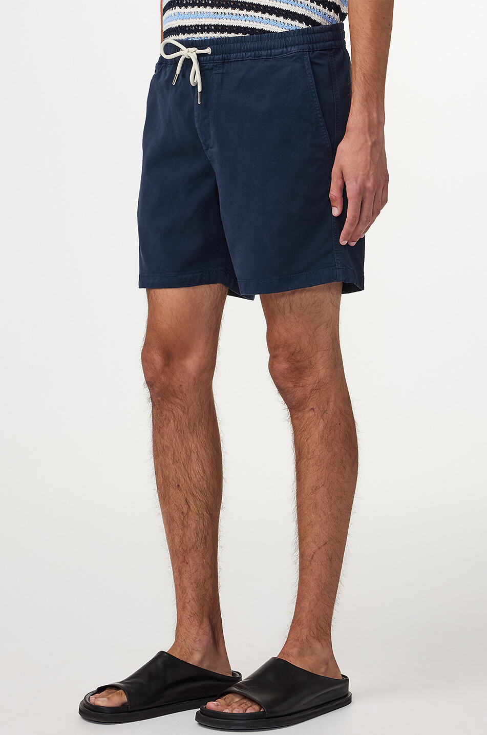 NN07 Gregor 1154 shorts Men DARK BLUE 4