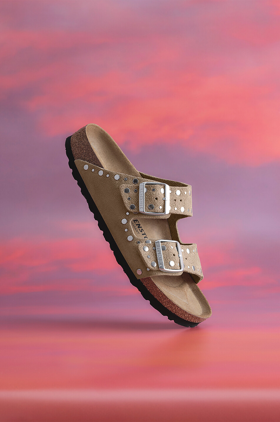 BIRKENSTOCK Mules en daim cloutées Arizona Femme MARRON 4