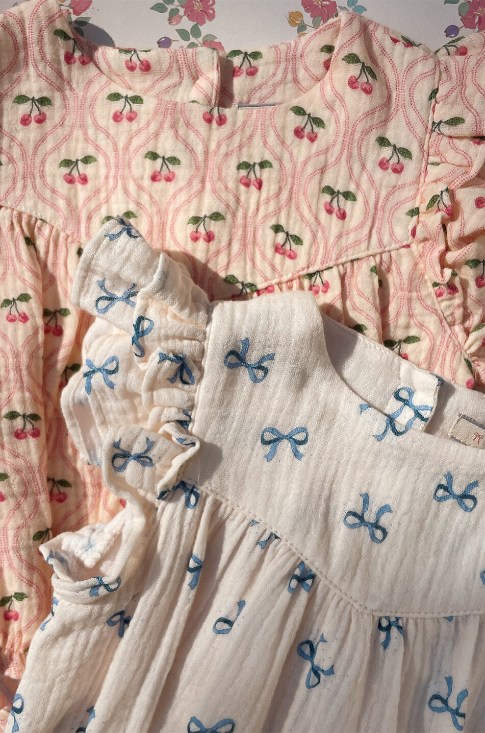 KONGES SLØJD Barboteuse bébé en gaze de coton bio Coco Cherry Pink Bébé ROSE 3