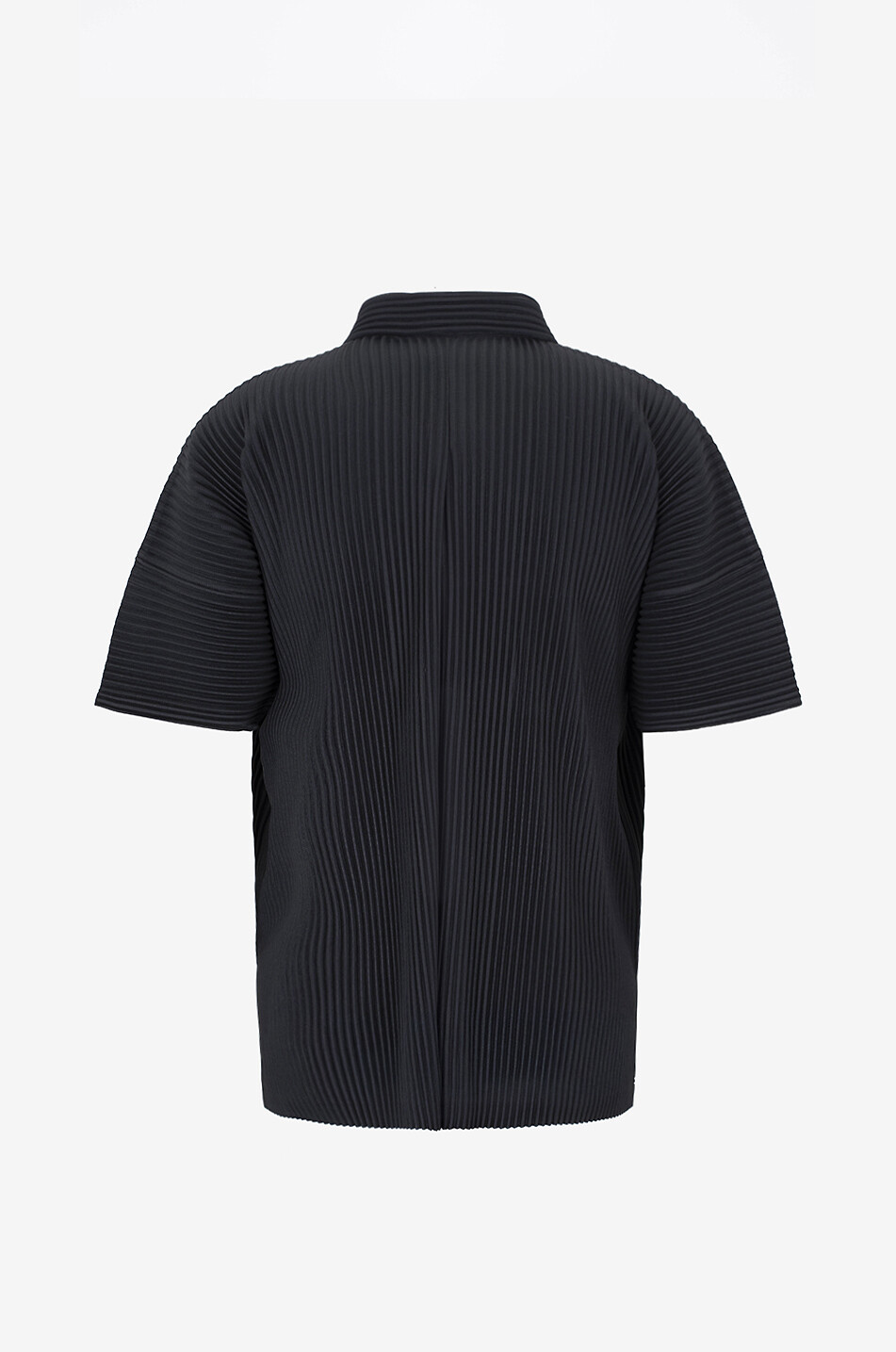 HOMME PLISSÉ ISSEY MIYAKE MC April short-sleeved pleated shirt Men BLACK 2