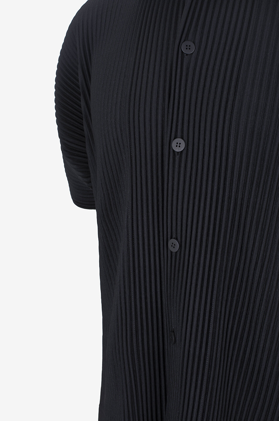 HOMME PLISSÉ ISSEY MIYAKE MC April short-sleeved pleated shirt Men BLACK 3
