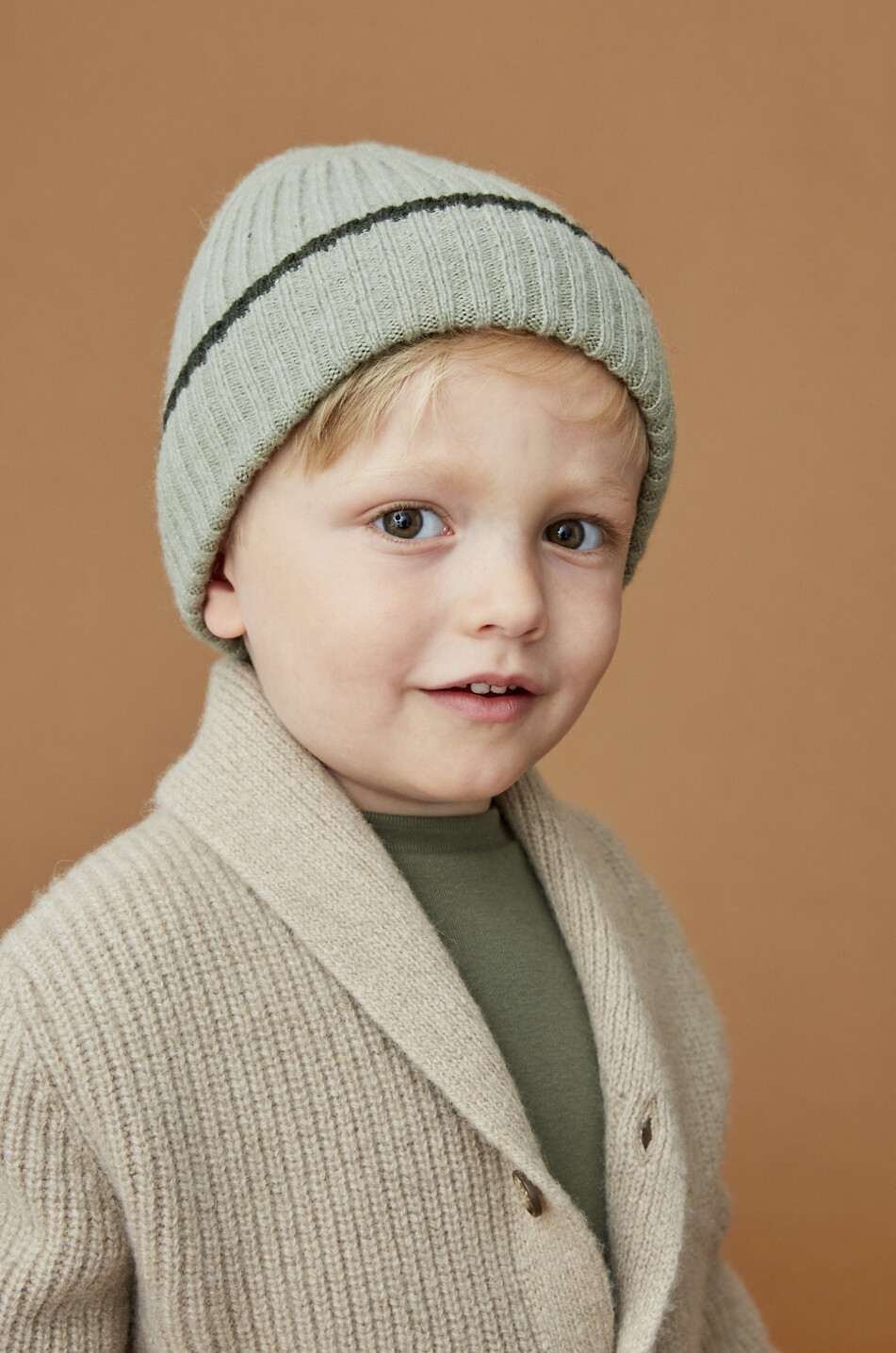 J&JOSH Merino wool and cashmere boys' rib knit beanie Boy GREEN 4