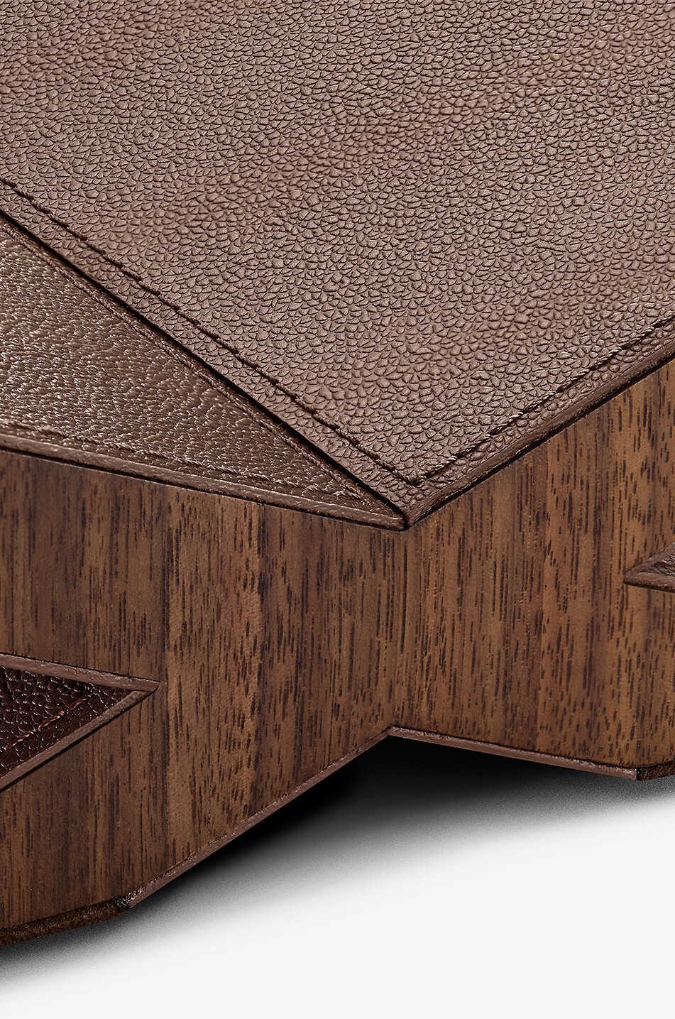 ASSOULINE Culture walnut wood bookstand - Classic Size Home BROWN 3